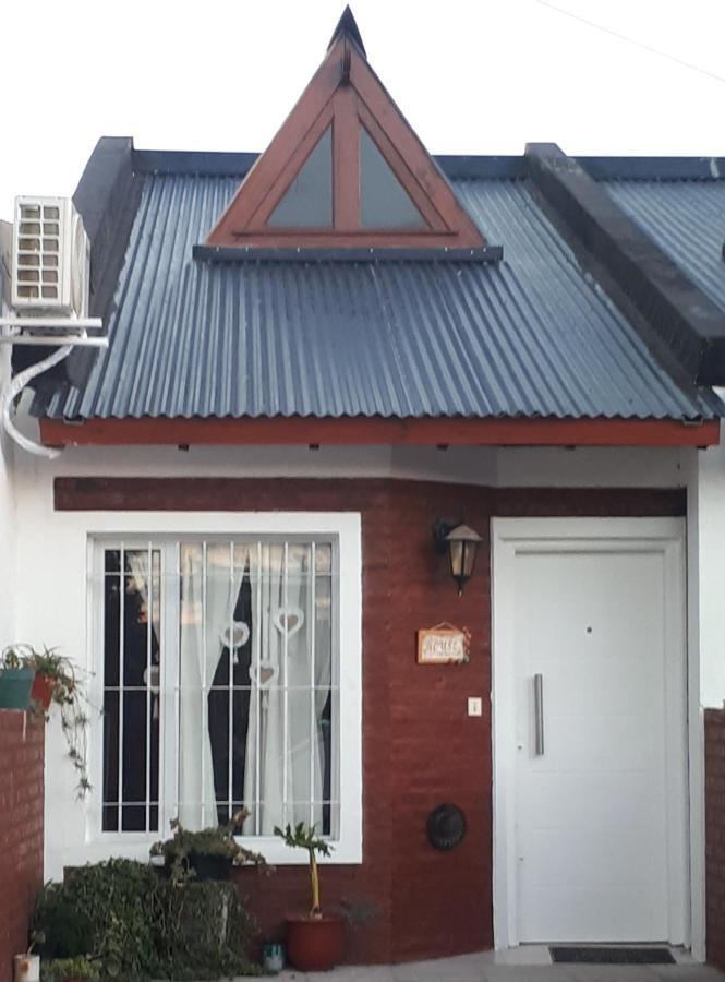 Apartament Departamentos Ensuenos Trelew Zewnętrze zdjęcie